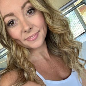 Meet your Posher, Shauna